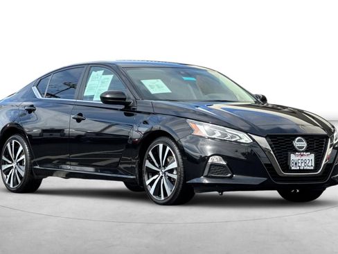 Used 2021 Nissan Altima 2.5 SR image 8