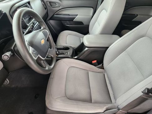 Used 2020 Chevrolet Colorado W/T w/ WT Convenience Package RWD image 12