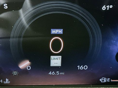 New 2025 Lincoln Aviator Reserve w/ Luxury Package image 13