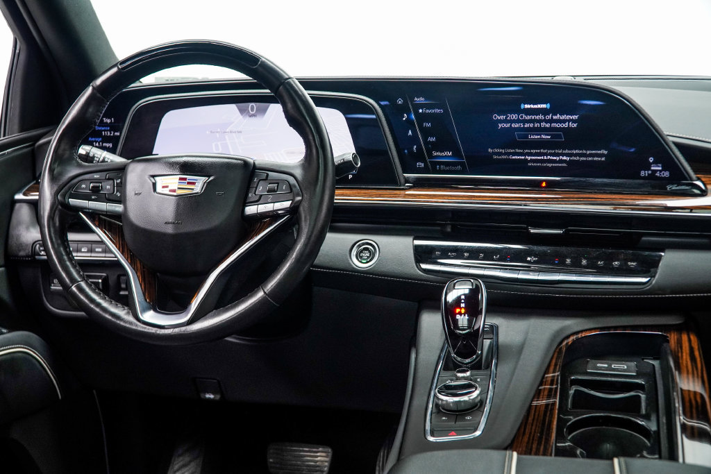 Used 2023 Cadillac Escalade ESV Premium Luxury w/ Touring Package AWD/4WD image 21