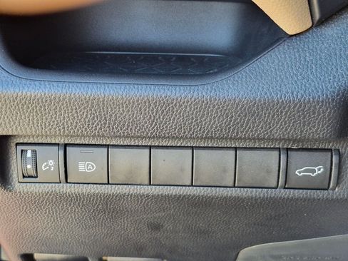 Used 2023 Toyota RAV4 XLE Premium FWD image 13