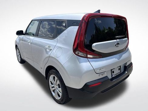 Used 2020 Kia Soul LX FWD image 7