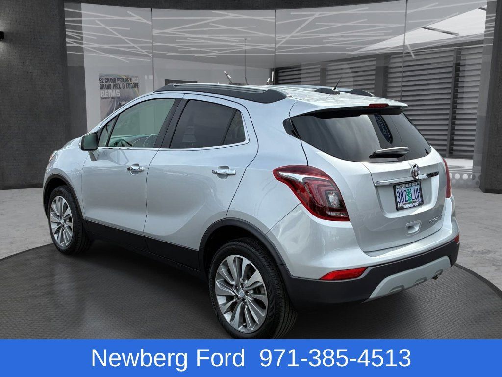 Used 2019 Buick Encore Preferred w/ Safety Package AWD/4WD image 7