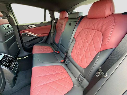 New 2027 BMW X6 M60i AWD/4WD image 20