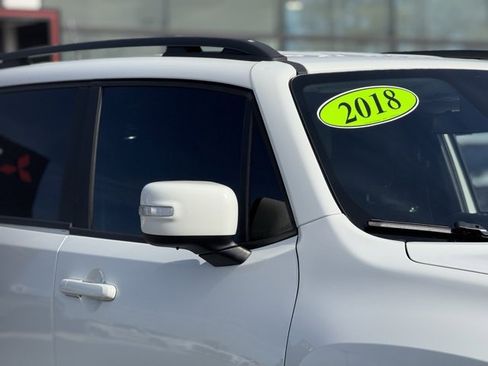 Used 2018 Jeep Renegade Altitude image 4