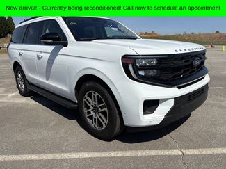 Used 2025 Ford Expedition Active video 1