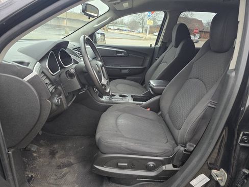 Used 2011 Chevrolet Traverse LT AWD/4WD image 16