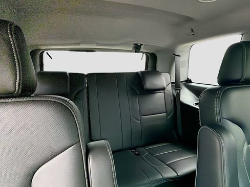 Used 2019 GMC Yukon Denali w/ Denali Ultimate Package AWD/4WD image 30
