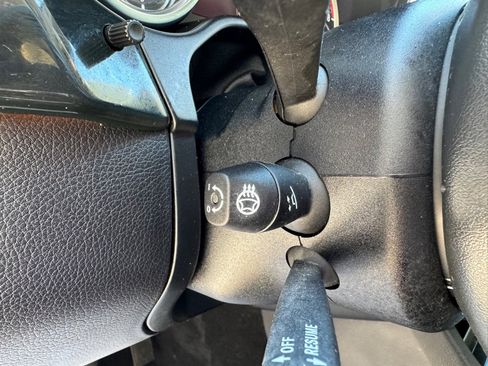 Used 2015 Mercedes-Benz GL 450 4MATIC image 15