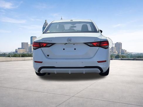 Used 2022 Nissan Sentra SV w/ All-Weather Package FWD image 4