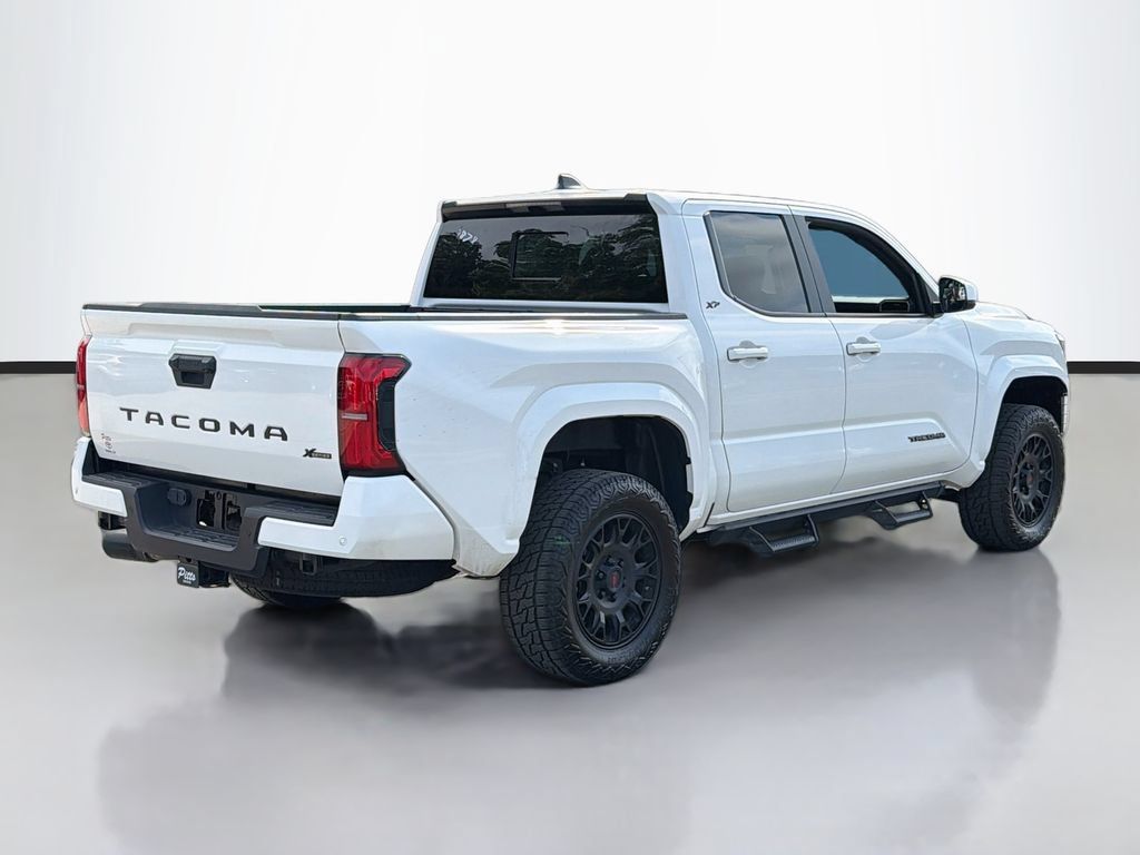 Used 2025 Toyota Tacoma SR5 RWD image 5