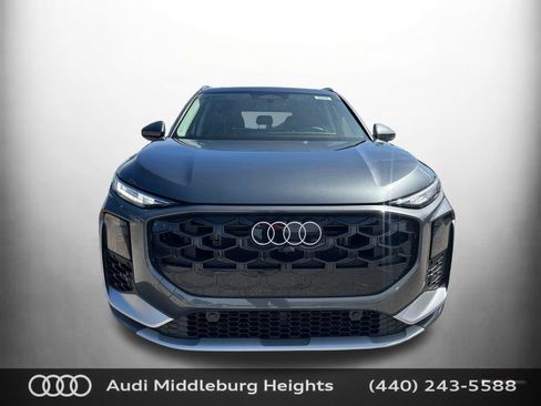Used 2026 Audi Q3 quattro 2.0T AWD/4WD image 2