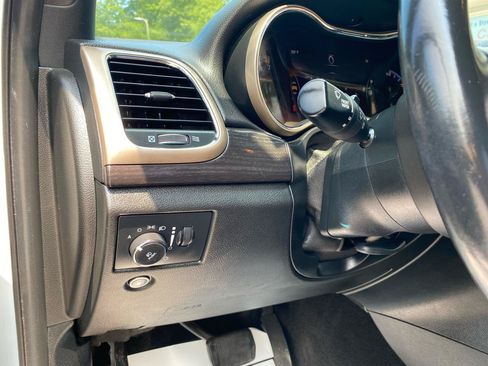Used 2015 Jeep Grand Cherokee Altitude AWD/4WD image 18