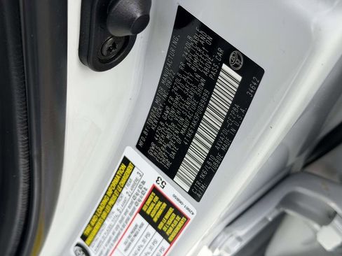 Used 2023 Toyota Camry XSE FWD image 26