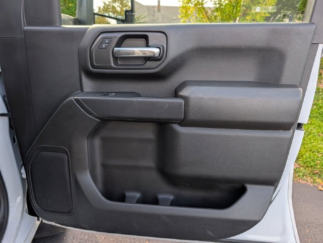 Used 2024 Chevrolet Silverado 2500 Custom w/ Custom Value Package AWD/4WD image 35