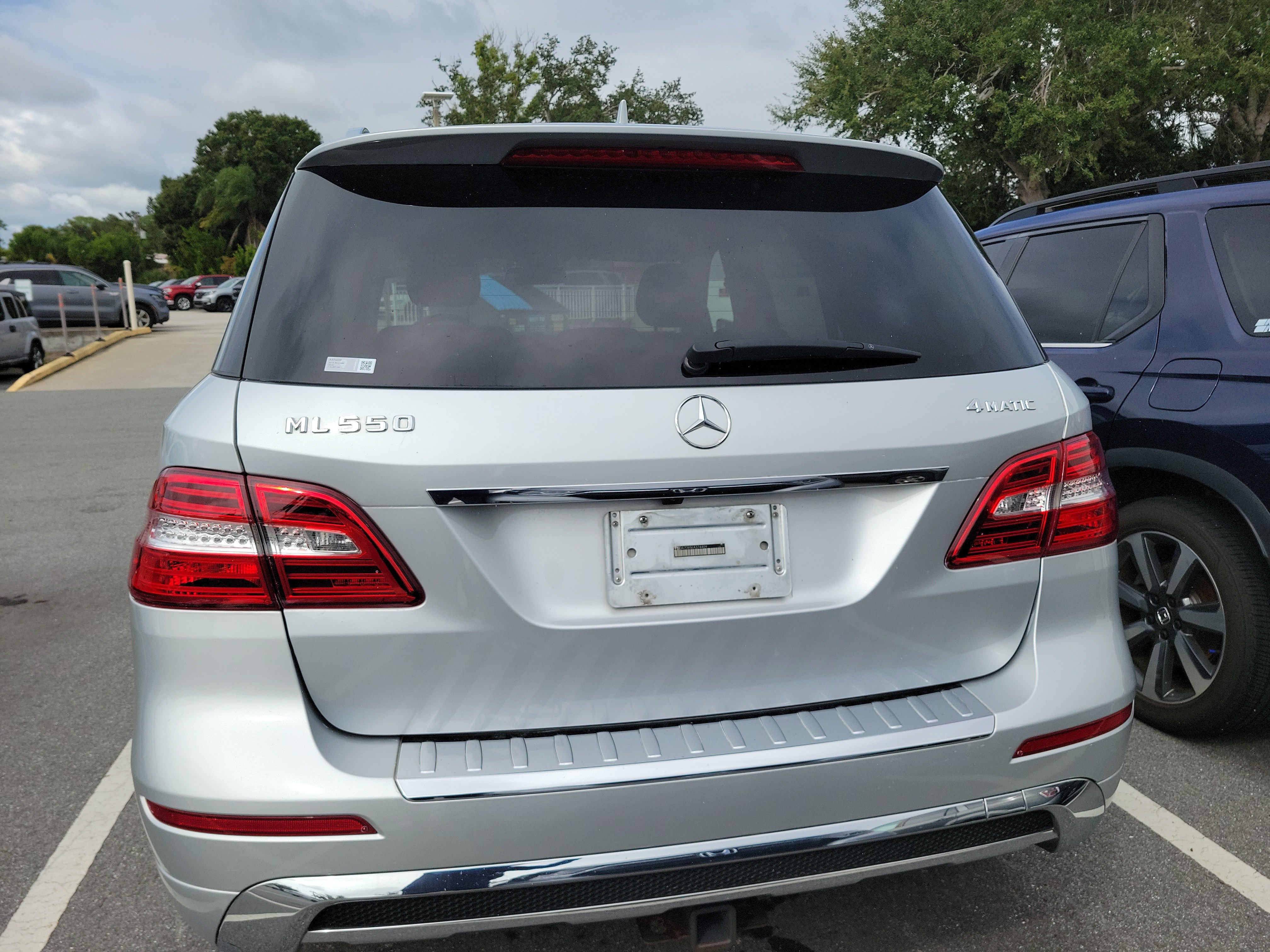 Used 2014 Mercedes-Benz ML 550 4MATIC image 9
