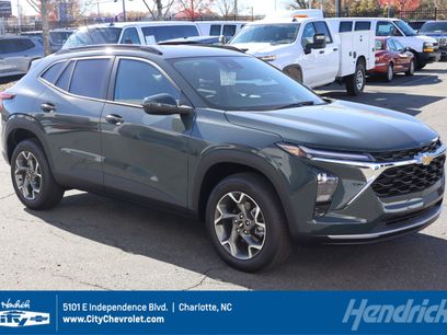 Used 2026 Chevrolet Trax LT w/ Driver Confidence Package