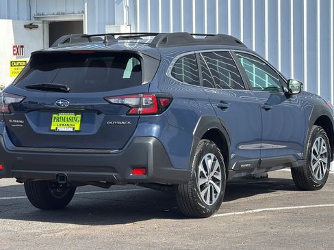 Used 2025 Subaru Outback Premium AWD/4WD image 4