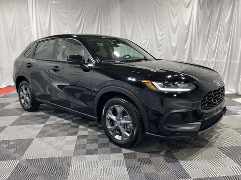 New 2026 Honda HR-V LX image 5
