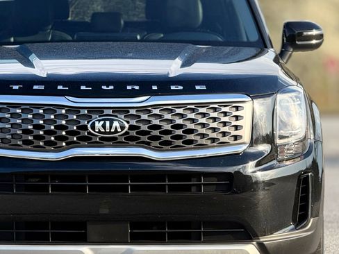 Used 2020 Kia Telluride LX image 14