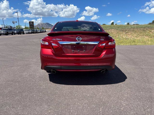 Used 2016 Nissan Altima 2.5 SV FWD image 5