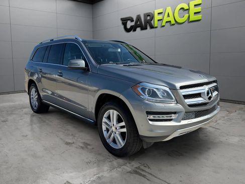 Used 2015 Mercedes-Benz GL 450 4MATIC image 4