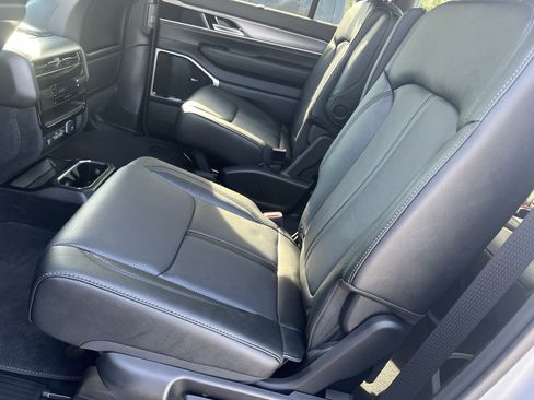 New 2026 Jeep Grand Wagoneer L Limited AWD/4WD image 13