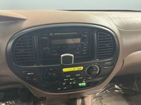 Used 2002 Toyota Sequoia SR5 AWD/4WD image 13