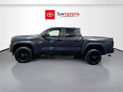 Used 2025 Toyota Tacoma SR w/ SR Upgrade Package RWD image 7