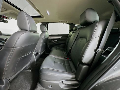 Used 2024 MAZDA CX-90 3.3 Turbo w/ Preferred Plus image 28