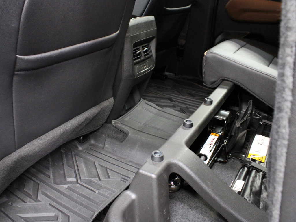 Used 2023 GMC Canyon AT4 w/ AT4 Premium Package AWD/4WD image 64