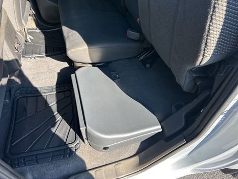 Used 2019 Nissan Frontier PRO-4X image 23