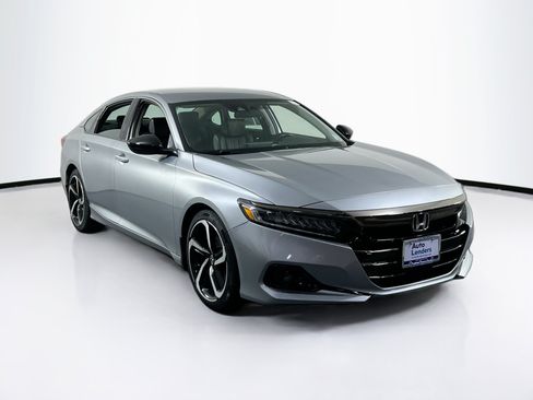 Used 2022 Honda Accord Sport Special Edition image 3