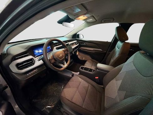 New 2027 Chevrolet Bolt LT w/ Comfort Package image 23