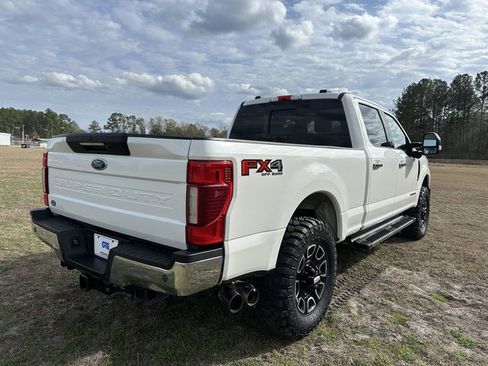 Used 2020 Ford F250 Lariat w/ Lariat Ultimate Package image 5