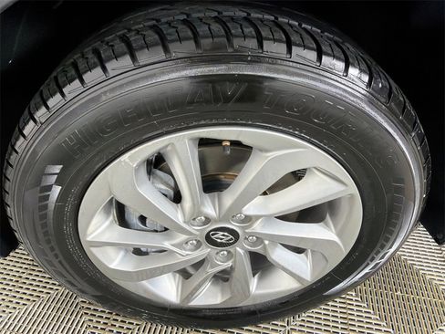 Used 2017 Hyundai Tucson SE image 11