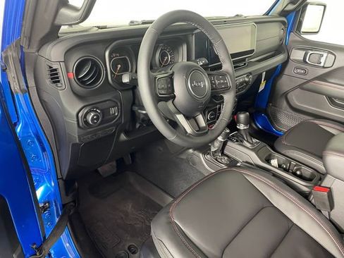 New 2026 Jeep Gladiator Rubicon w/ Safety Group AWD/4WD image 3