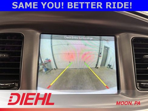 Used 2019 Dodge Charger SXT w/ Plus Group image 31