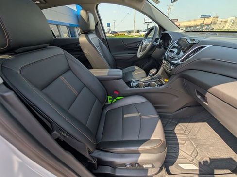 Used 2024 Chevrolet Equinox Premier image 4