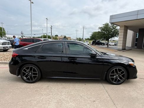 Used 2022 Honda Civic Sport Touring image 7