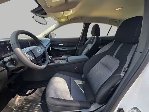 New 2026 Nissan Sentra SV w/ SV Convenience Package FWD image 14