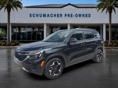 Used 2025 Kia Seltos EX w/ EX Sunroof Package
