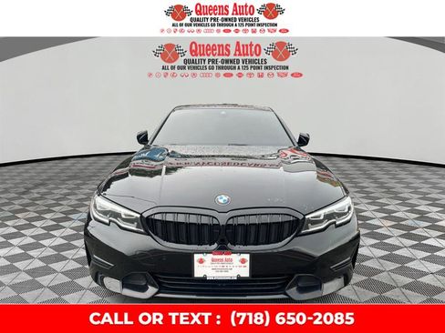 Used 2019 BMW 330i xDrive Sedan w/ Premium Package AWD/4WD image 1