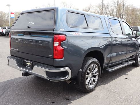 Used 2022 Chevrolet Silverado 1500 LT AWD/4WD image 28