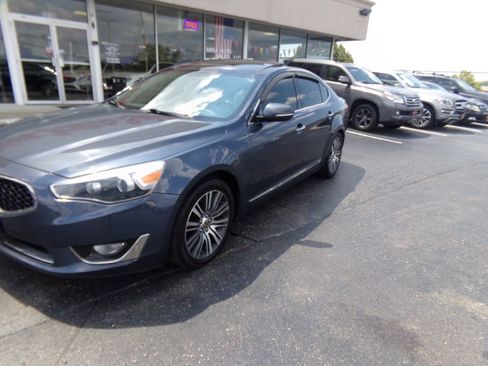 Used 2015 Kia Cadenza Premium w/ Luxury Package FWD image 35
