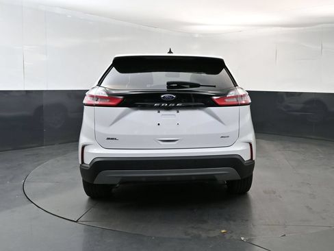 Used 2023 Ford Edge SEL w/ Convenience Package AWD/4WD image 4