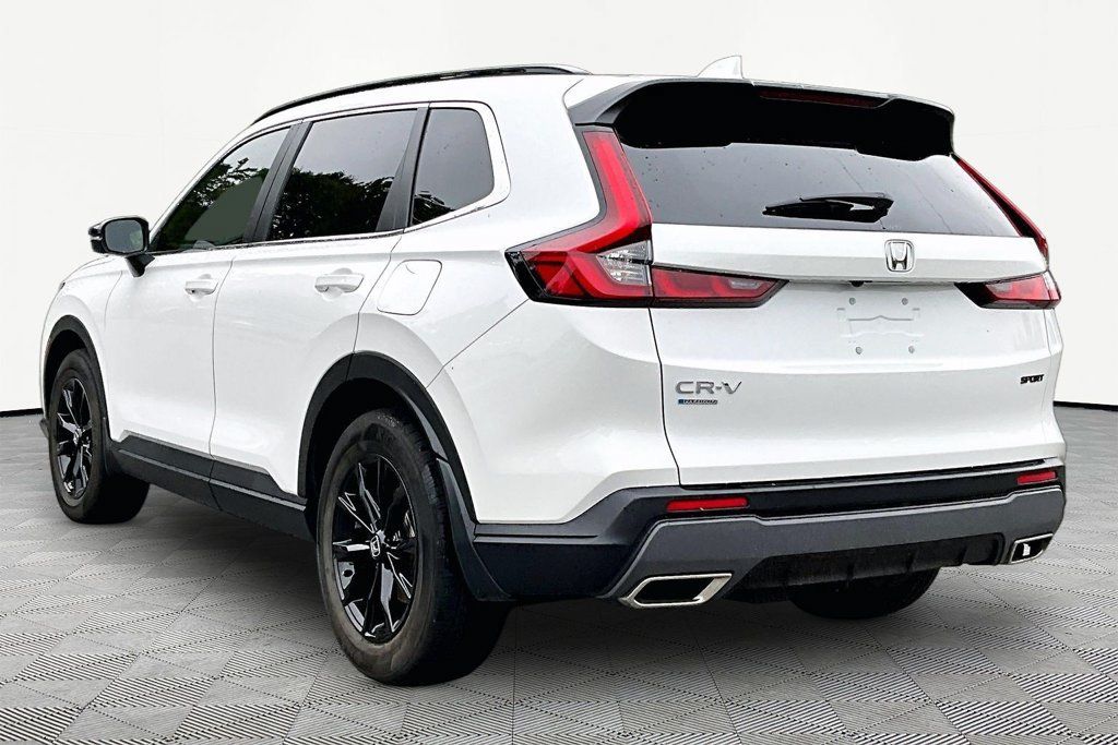 Used 2023 Honda CR-V Sport image 4
