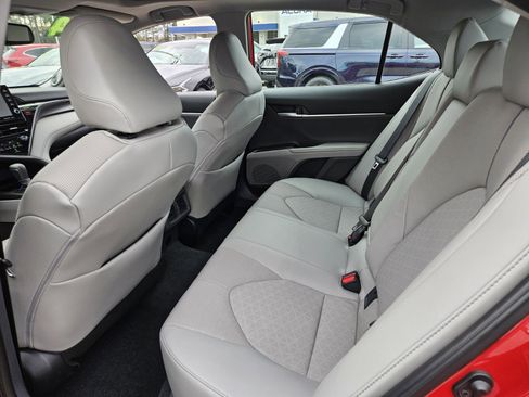 Used 2024 Toyota Camry XSE image 10