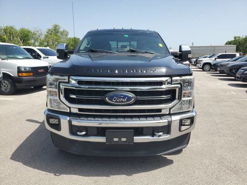 Used 2020 Ford F350 Lariat w/ Chrome Package AWD/4WD image 2