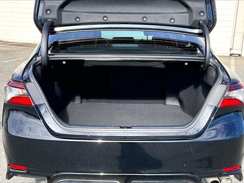 Used 2023 Toyota Camry SE w/ Convenience Package image 23